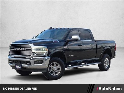Used 2022 RAM 2500 Laramie AWD/4WD image 1