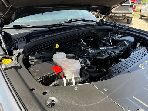 Used 2023 Jeep Grand Cherokee Altitude AWD/4WD image 36