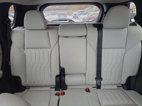 New 2026 Mitsubishi Outlander SEL AWD/4WD image 24