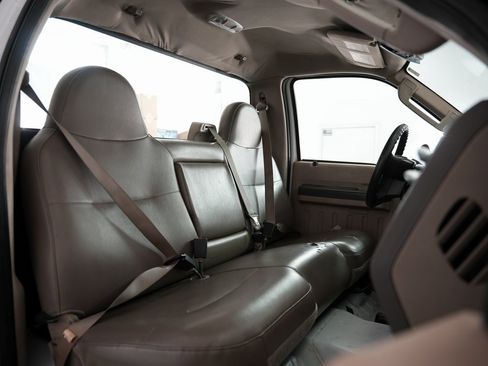 Used 2008 Ford F250 XL image 32