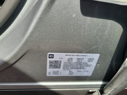 Used 2025 Buick Envista Preferred FWD image 28