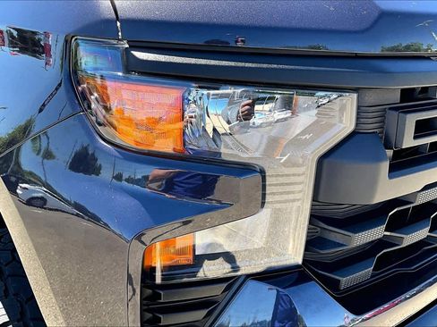 Used 2022 Chevrolet Silverado 1500 Custom Trail Boss AWD/4WD image 27