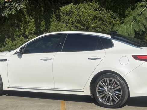 Used 2016 Kia Optima SX w/ Chrome Wheel Package FWD image 6