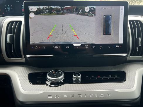 New 2027 Ford Expedition Max Active RWD image 5