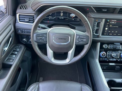 Used 2022 GMC Yukon XL Denali w/ Max Trailering Package RWD image 18