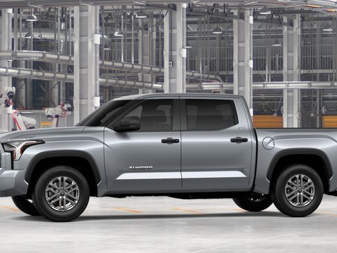 New 2026 Toyota Tundra SR5 AWD/4WD image 5