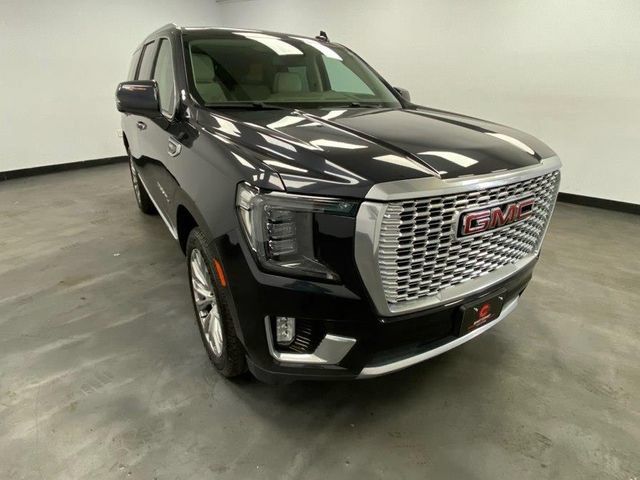 Used 2023 GMC Yukon Denali AWD/4WD image 9