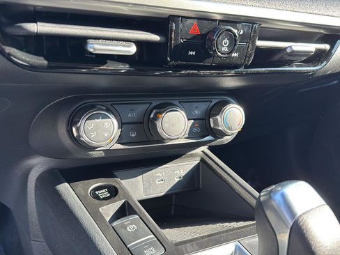 New 2026 Nissan Kicks S image 23