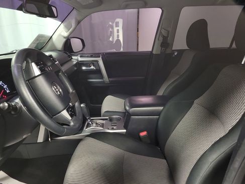 Used 2021 Toyota 4Runner SR5 image 12