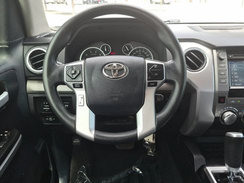 Used 2016 Toyota Tundra SR5 w/ SR5 Upgrade Package RWD image 13