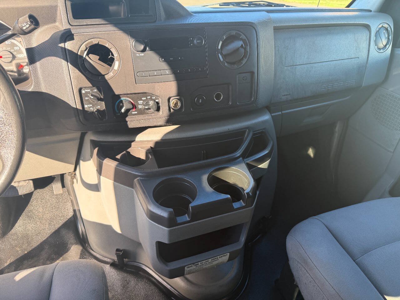 Used 2009 Ford E-350 and Econoline 350 XL RWD image 23