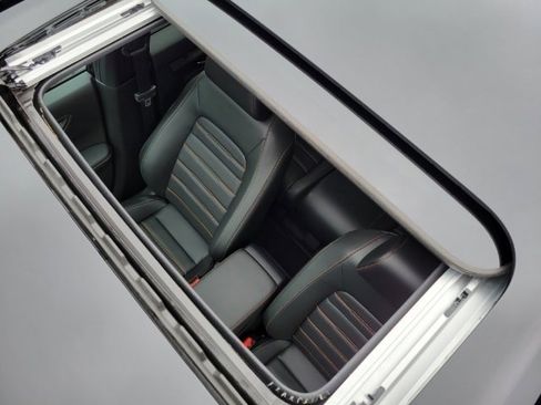 Used 2025 Honda CR-V Sport-L image 3