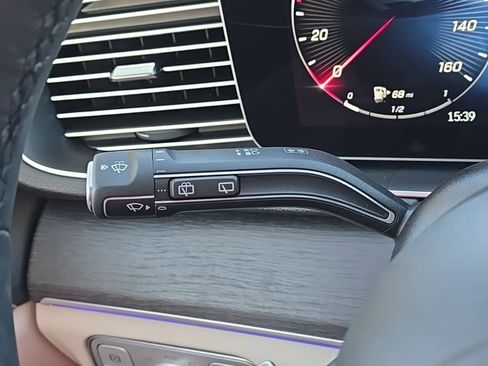 New 2026 Mercedes-Benz GLE 450 4MATIC image 28