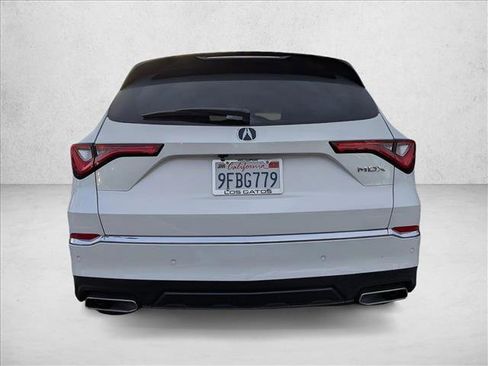 Certified 2023 Acura MDX FWD w/ Technology Package image 7