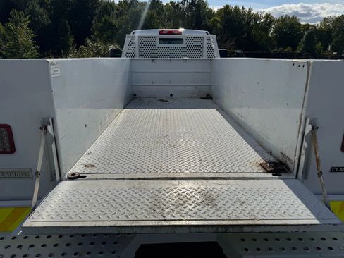 Used 2020 Chevrolet Silverado 3500 W/T w/ WT Fleet Convenience Package image 18