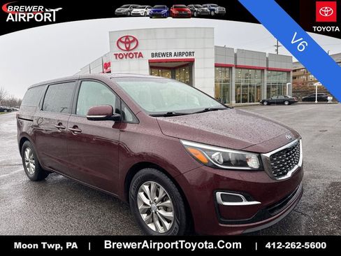 Used 2020 Kia Sedona LX FWD image 1