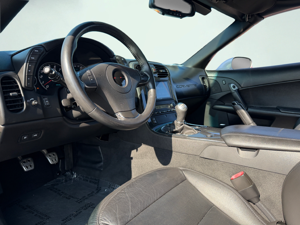 Used 2012 Chevrolet Corvette Grand Sport w/ 3LT Preferred Equipment Group RWD image 32