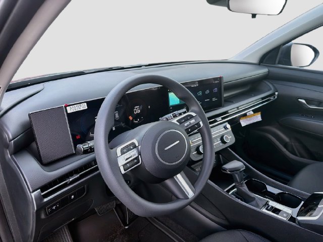 New 2026 Hyundai Tucson SE FWD image 9