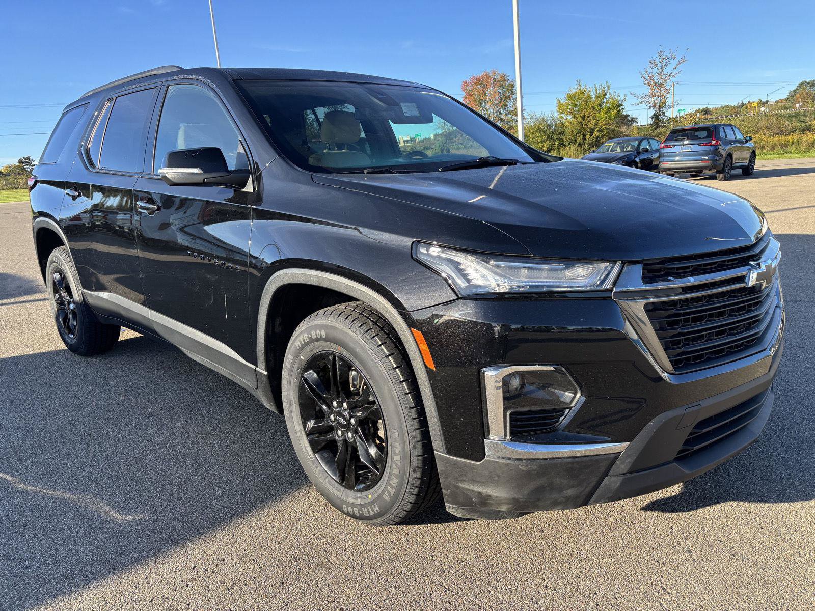 Used 2023 Chevrolet Traverse LS w/ Midnight/Sport Edition AWD/4WD image 5