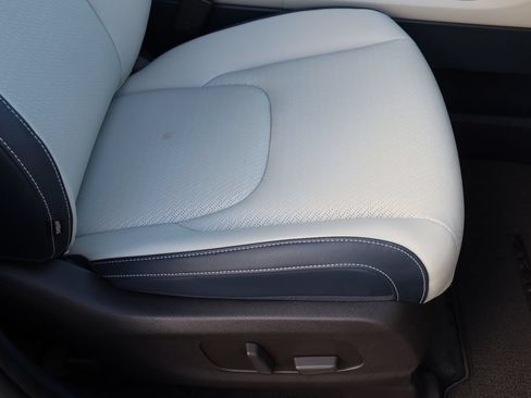 Used 2026 Kia Carnival SX Prestige FWD image 31