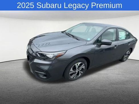 Used 2025 Subaru Legacy Premium AWD/4WD image 4