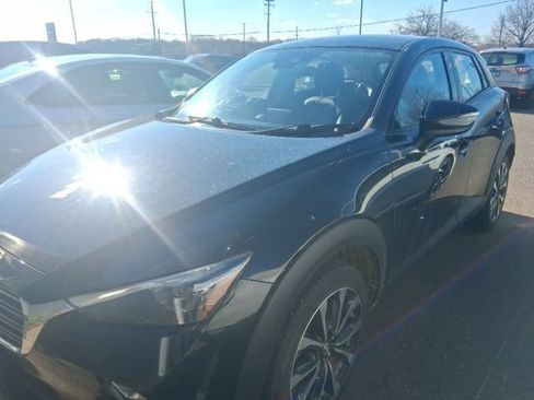 Used 2019 MAZDA CX-3 Touring w/ Touring I-ACTIVSENSE Package image 3