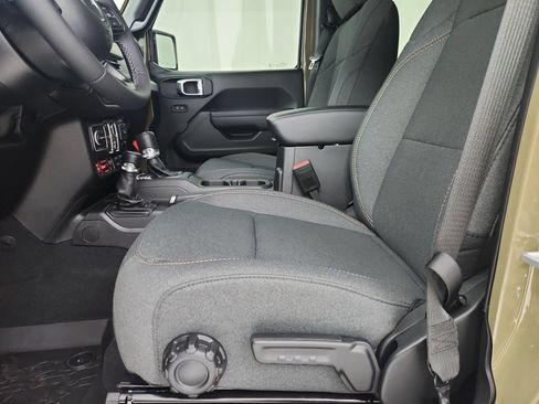 New 2026 Jeep Wrangler Unlimited Sport AWD/4WD image 19