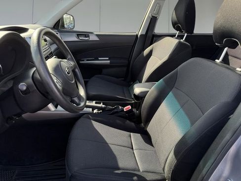 Used 2012 Subaru Forester 2.5X Premium AWD/4WD image 10
