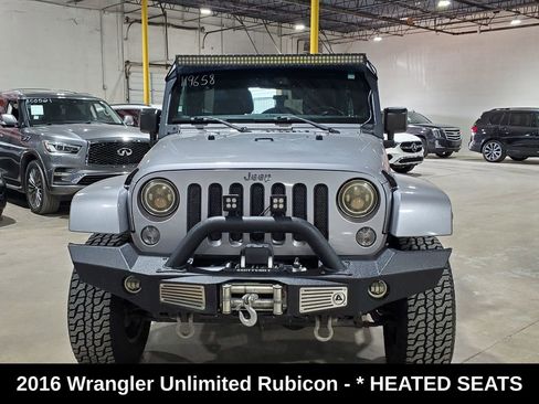 Used 2016 Jeep Wrangler Unlimited Rubicon w/ Connectivity Group AWD/4WD image 2