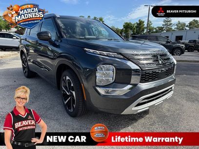 New 2025 Mitsubishi Outlander SEL