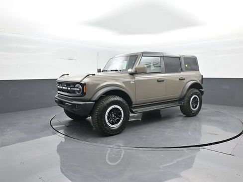 New 2026 Ford Bronco Outer Banks w/ Sasquatch Package AWD/4WD image 4