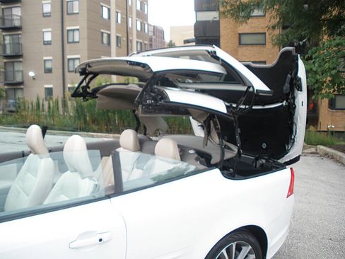 Used 2011 Volvo C70 T5 w/ Convenience Pkg FWD image 24
