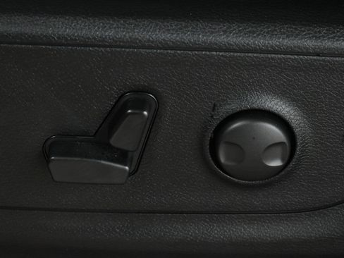 New 2026 RAM 1500 Big Horn AWD/4WD image 15