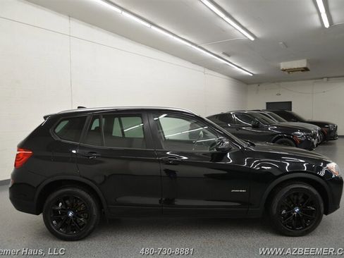 Used 2017 BMW X3 xDrive28i w/ Driving Assistance Package image 9