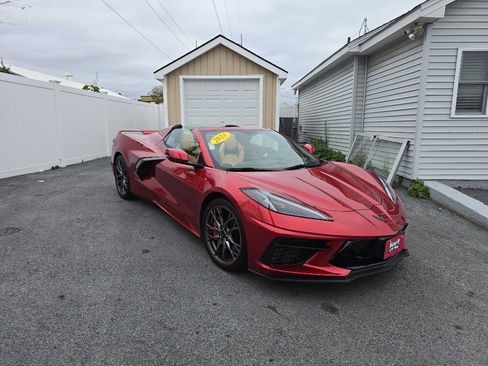 Used 2023 Chevrolet Corvette Stingray Preferred Conv w/ Z51 Performance Package image 3