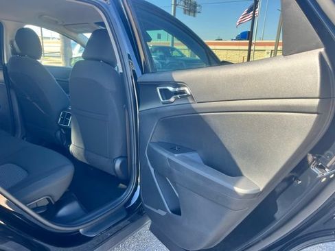 New 2026 Kia Sportage LX w/ LX Convenience Package FWD image 19