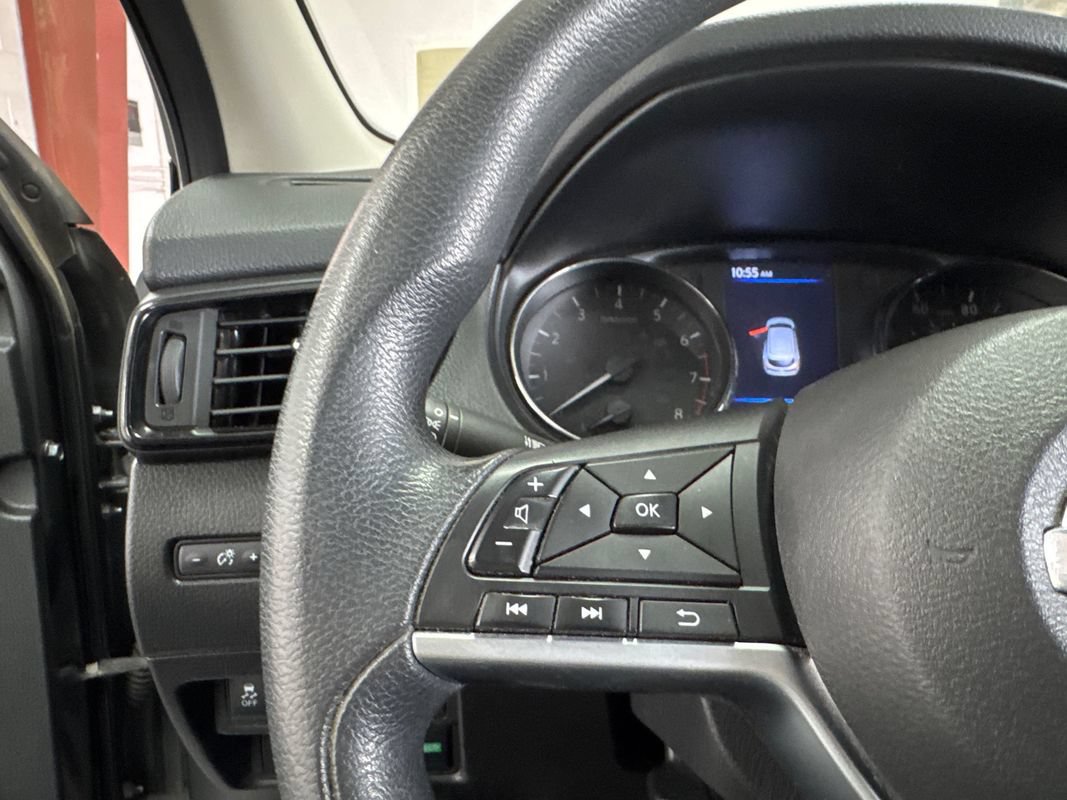 Used 2020 Nissan Rogue Sport SV AWD/4WD image 12