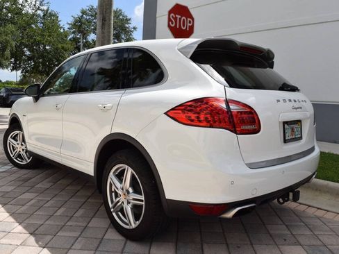 Used 2014 Porsche Cayenne Diesel Platinum Edition AWD/4WD image 5