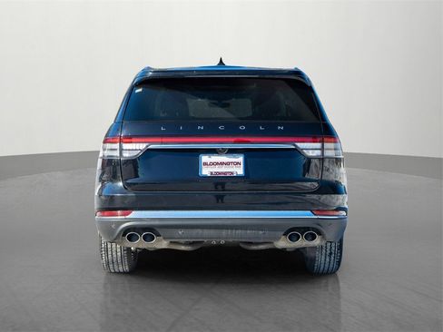 Used 2024 Lincoln Aviator Reserve image 6