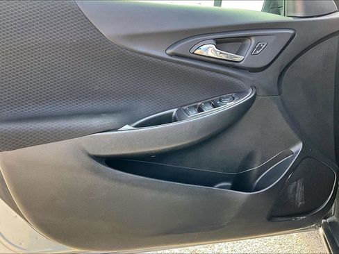 Used 2024 Chevrolet Malibu LT image 21