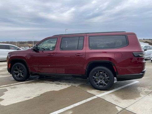 New 2026 Jeep Grand Wagoneer L Limited w/ Premium Group II AWD/4WD image 2