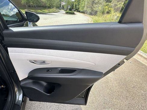 New 2025 Hyundai Tucson SEL image 16