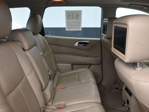 Used 2014 Nissan Pathfinder Platinum w/ Platinum Premium Package image 13