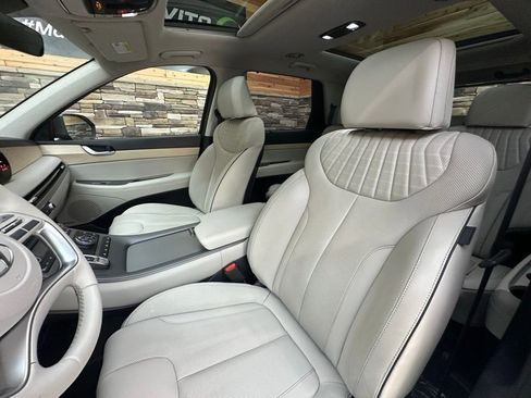 Certified 2023 Hyundai Palisade Limited image 12
