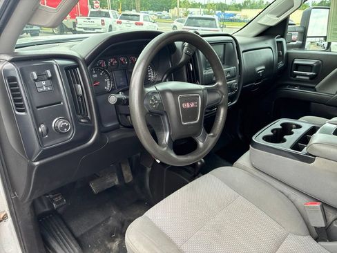 Used 2016 GMC Sierra 2500 4x4 Regular Cab w/ Sierra Convenience Package image 14