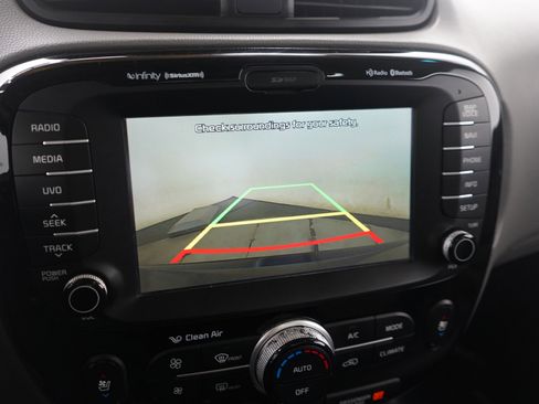 Used 2016 Kia Soul + w/ Primo Package image 27