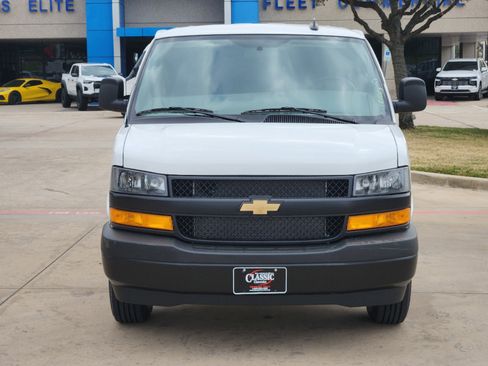 New 2025 Chevrolet Express 2500 w/ Driver Convenience Package image 9