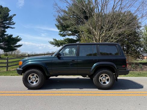Used 1994 Toyota Land Cruiser image 9