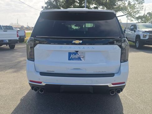 New 2026 Chevrolet Suburban Premier w/ Sun And Tow Package AWD/4WD image 4