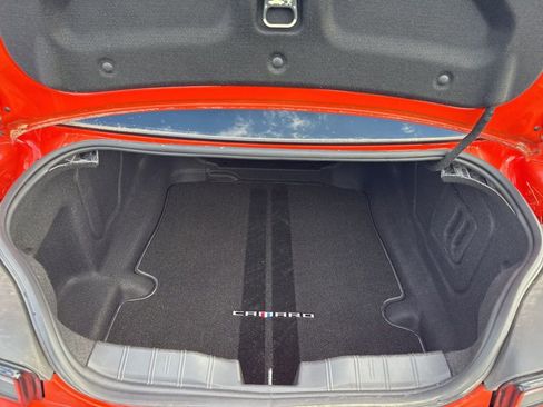 Used 2018 Chevrolet Camaro SS w/ Hot Wheels Edition image 9